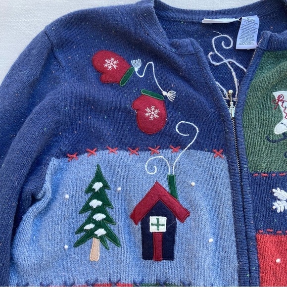 CROFT & BARROW | Winter Sweater Zip Knit Jacket with Snowflake - Picture 10 of 16